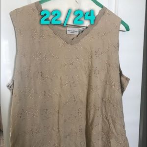 22/24 white stag tan sleeveless top
